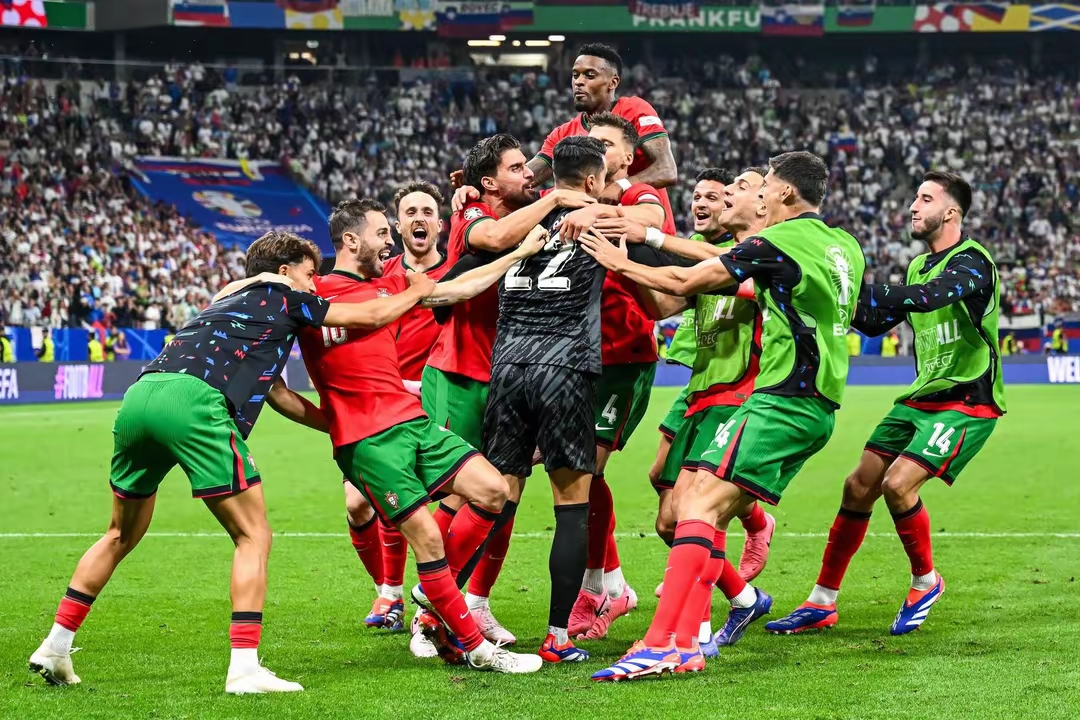 九游新闻-斯洛文尼亚队备战展现巧思