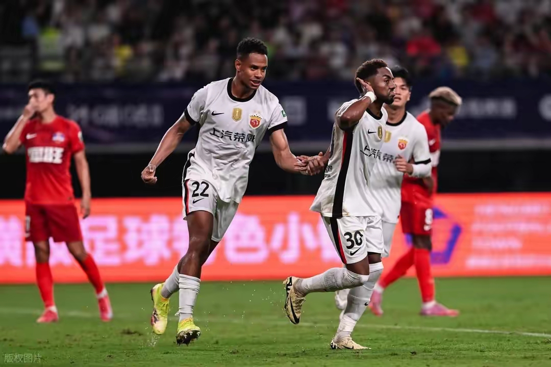 九游登录入口-关于球员表现抢眼，赛季前景乐观的信息