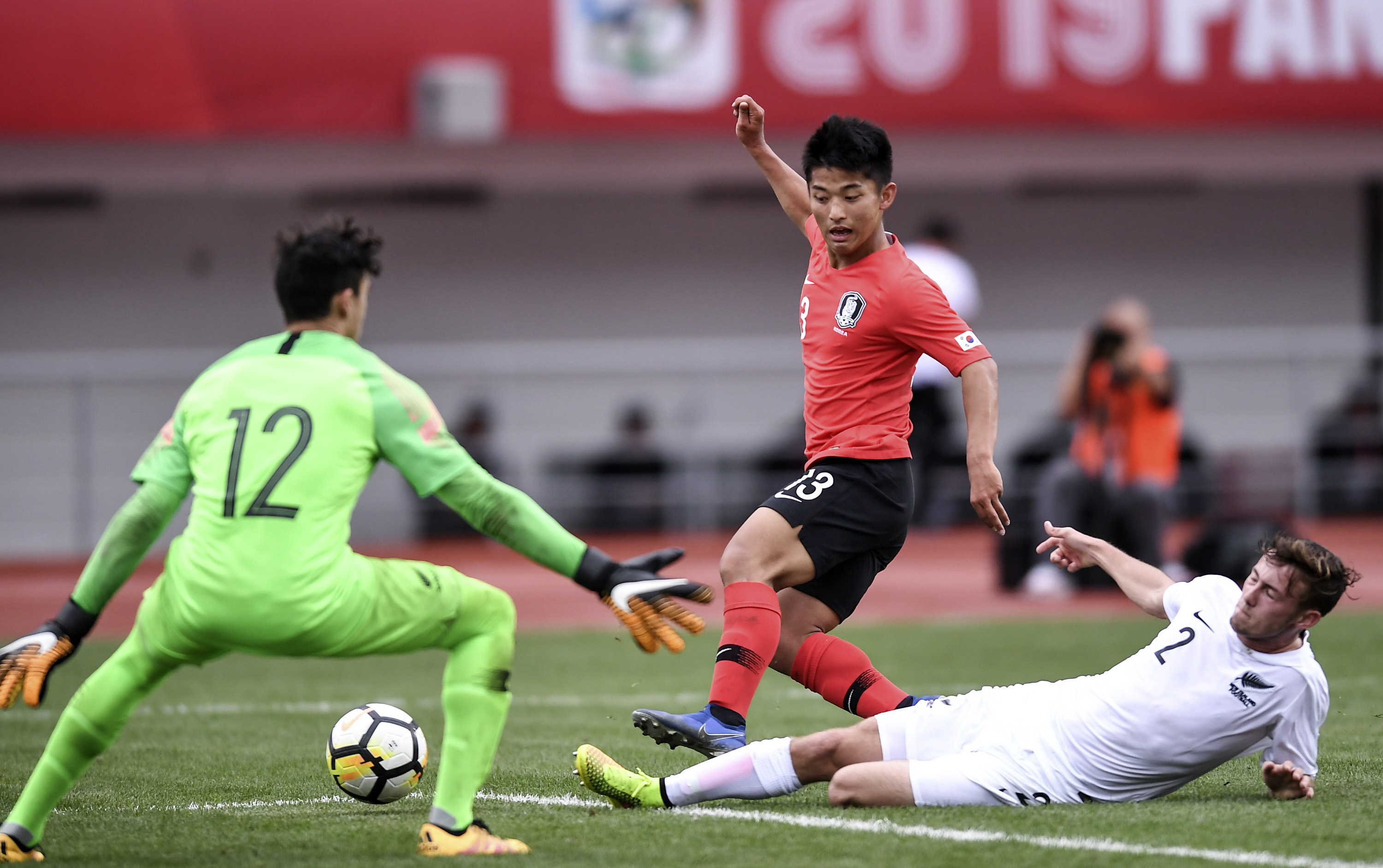 青年球队获得国际比赛的出色表现 青年球队获得国际比赛的出色表现